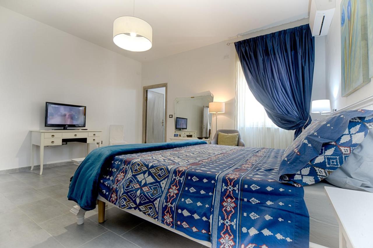Cozy Guest House Downtown Ольбія Екстер'єр фото