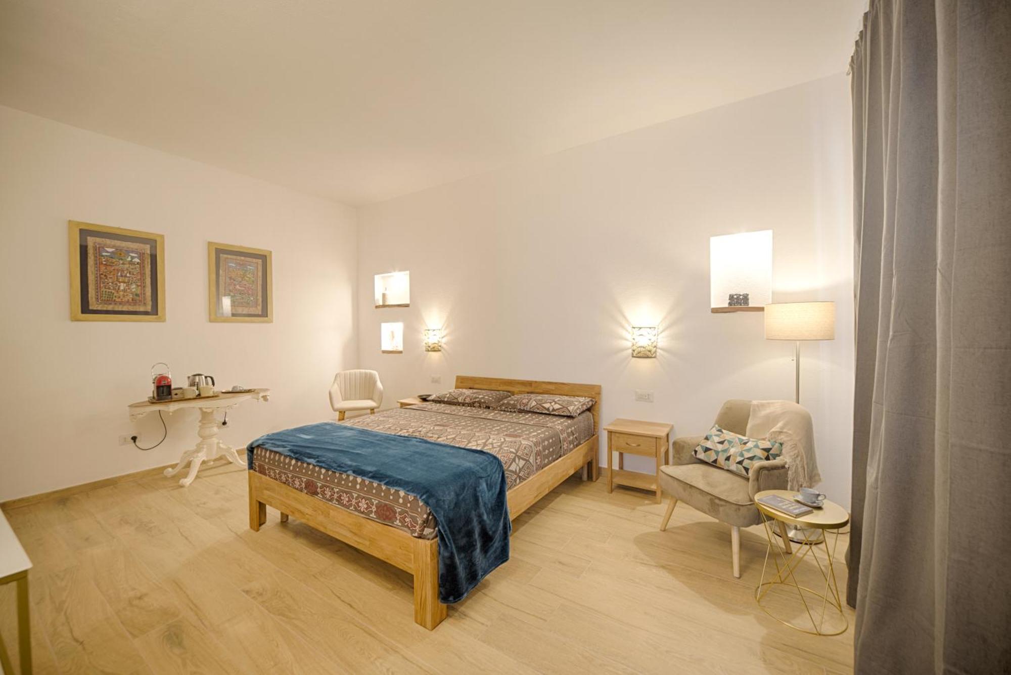 Cozy Guest House Downtown Ольбія Екстер'єр фото